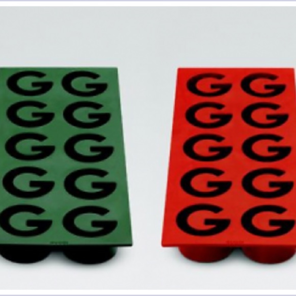 Gucci GG Logo VINTAGE Guest of Gucci Ice/Jello Mold Trays NIB $550
